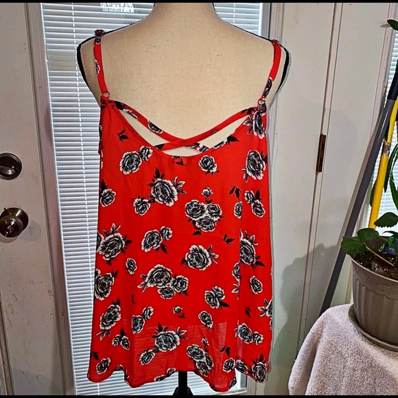 Torrid Size 2, georgette spaghetti strap top - Picture 2 of 3